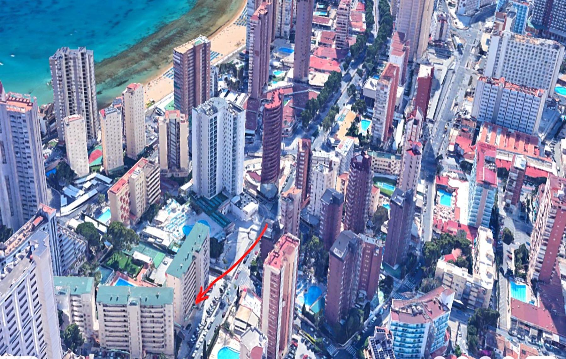 Beautiful 2 Bedroom In Parque Loix 3 Minutes Walk To The Beach ベニドルム エクステリア 写真